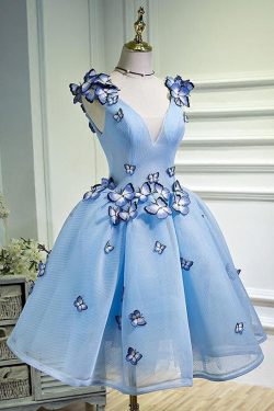 A Line Sky Blue V Neck Sleeveless Junior Homecoming Dress with Butterfly Flowers – Simibridaldress