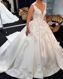 Billige Brautkleider Online | Elegante Hochzeitskleider Prinzessin