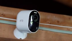 Steps for viewing the status icons of the Arlo Camera