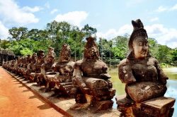Angkor Thom – The Real Star of Cambodia’s Temples