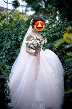 Wunderschöne Brautkleider mit Spitze | Hochzeitskleider Prinzessin Online