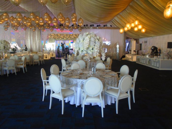Make your Wedding Party a Work of Art by Hiring Furniture