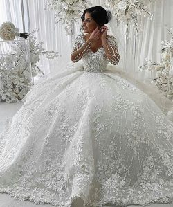 Luxus Hochzeitskleider mit Spitze | Brautkleider Prinzessin mit Ärmel
