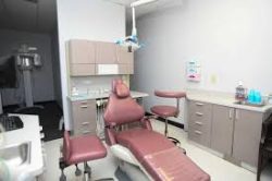 Affordable Dental Care Near Me- Doctor In Clute, TX