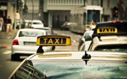 Reliable Maxi Cab Taxi service – Book Now 24/7 – Maxi Cab Booking Melbourne