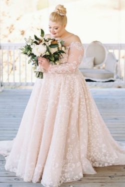 Brautkleider Große Größe | Übergroße Hochzeitskleider mit Ärmel