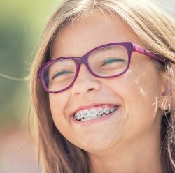 BEST OPTION FOR YOUR CHILD: DENTAL BRACES OR CLEAR BRACES