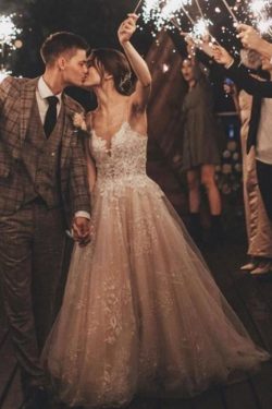 Wunderschöne Brautkleid A Linie Spitze | Hochzeitskleider Tüll