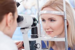 Best Eye Specialist With Decade Of Experience