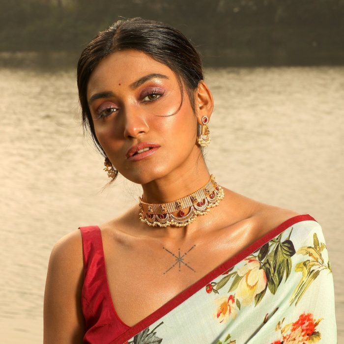 Shop stunning latest designer indian jewellery set
