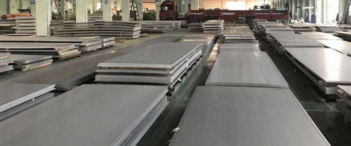 Stainless Steel 1.4301 UNS S30400 Sheets Plates Coils Supplier, Stockist