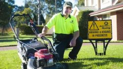 Get Lawn Mowing Services In Aberfeldie.