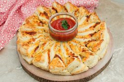 Puff Pastry Pizza Wheel – Sharing recipe idea by Flawless Food