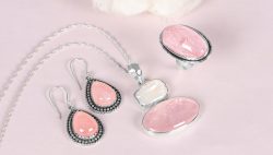 Trending Natural Rose Quartz Jewelry at Manufacturer Price.