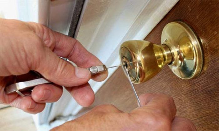 commercial locksmith services NYC