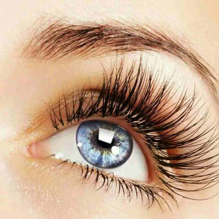 Who is suitable for the doll eyelash extensions?