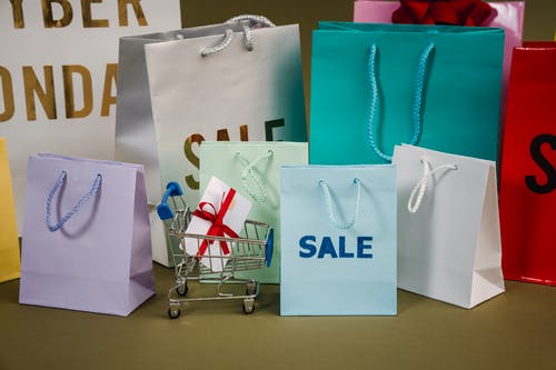 Where Are The Best Black Friday Deals Online 2021? | Bnsds Fashion World