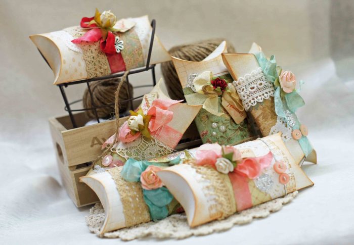 Custom Pillow Boxes and Packaging Wholesale in UK