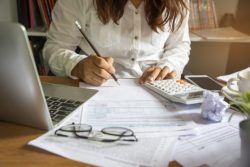 Tips to Save Tax for Salaried Independent Contractors