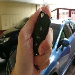 vehicle key duplication