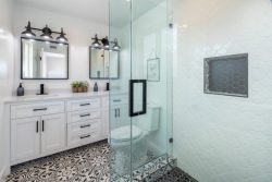 Complete Bathroom Renovations in Calgary at Low Cost