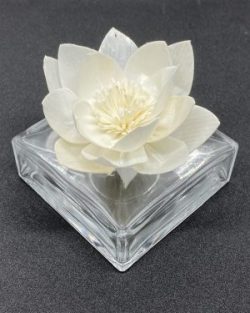 Sola Flower Lily Diffuser