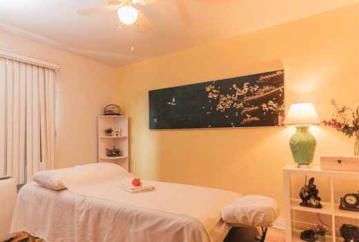 You can get a free massage consultation from Massage Fang if you are in Montreal