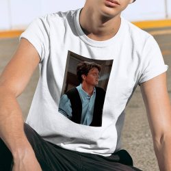 Friends Merchandise T-shirt “Chandler Bing” T-shirt﻿