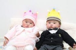 Top Guide: When Do You Find Out the Gender of Twins