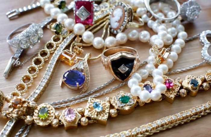 Buy Vintage Jewelry In Doral