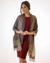 Your Need for Elegant Cashmere Shawl End Here at Queenmark