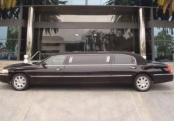 Hire the Brantford Limo Service From Ground Transportation Company