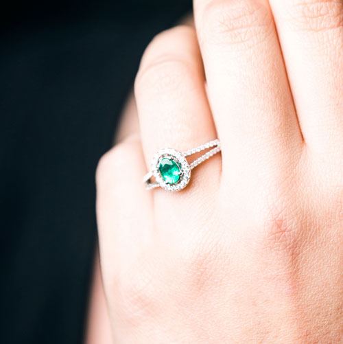 Emerald Rings – Diamond Boutique