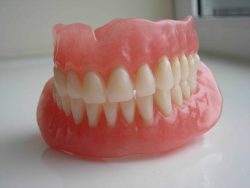 How to Find Dentures In A Day Near Me?