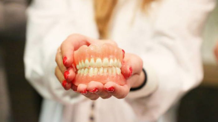 Full or Partial Dentures Houston TX | Upper Partial Denture Near Me – Sapphire Smiles