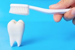 Finding A Great Dentist To Care For Your Teeth