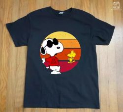 Snoopy T Shirt, Merry Christmas House Snowing T-Shirt