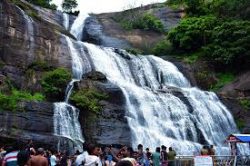 Beautiful Places to Visit in Courtallam