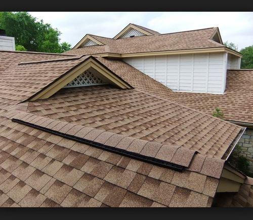 Most Common Shingle Roofs Material.