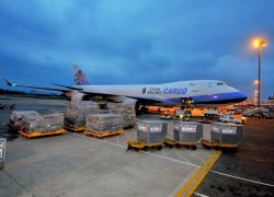 Air freight from China to USA