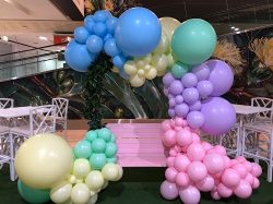 Balloon Delivery in Brisbane | Sparkle Surprize balloon gift delivery