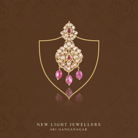 A showcase of opulence, grandeur and a beautiful symphony of jewels.