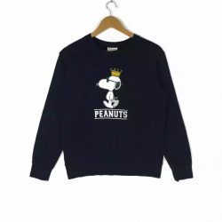 Snoopy Hoodie, Vintage Peanuts Snoopy Crew Neck Sweatshirt $16.95