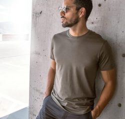 Want to Look Stylish And Smart | Choose Curved Hem T-Shirt