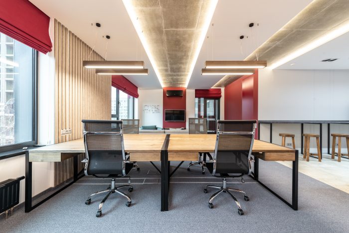 How to Choose The Right Executive Office Furniture ?