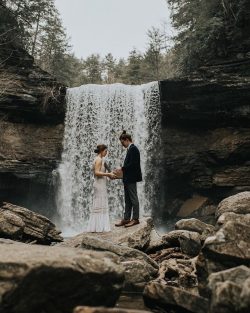 Choose Best Destination Wedding Photographer New York