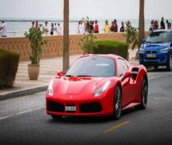 Is it cheap to rent a car in Dubai?