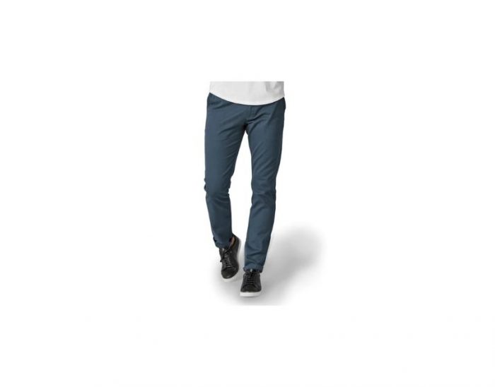Blue Chino Pants Men’s | A Guide on How to Wear For Everyday Style