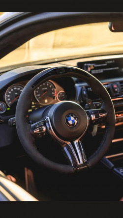 A Closer Look at the BMW M4 Steering Wheel: Craftsmanship and Design