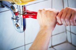 What Are The Features Of A Good Plumber?